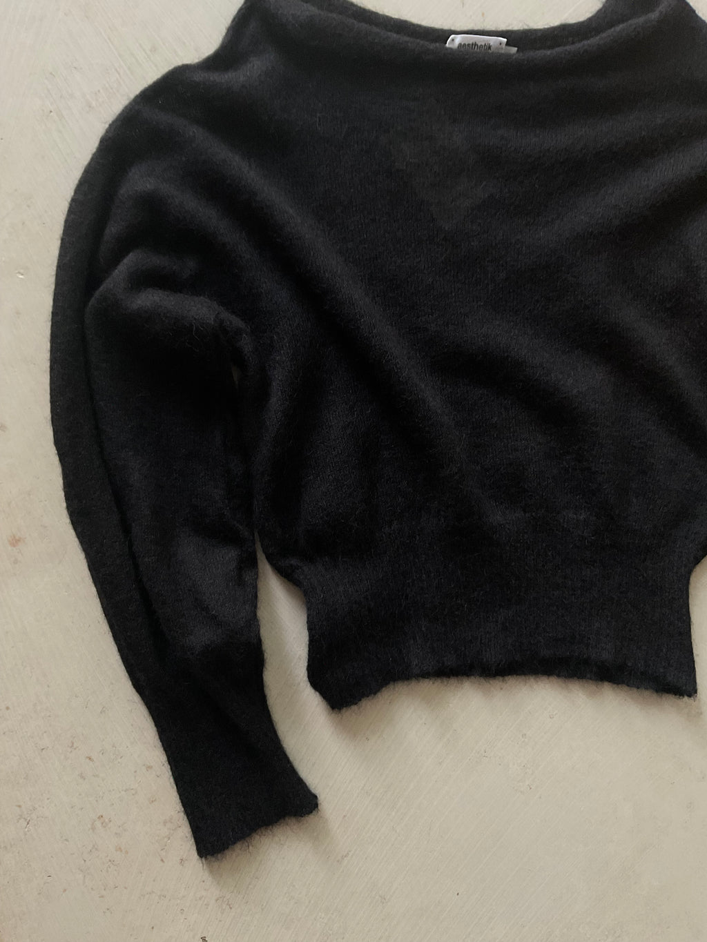 Luna Alpaca Knit Long Sleeve Top – Black