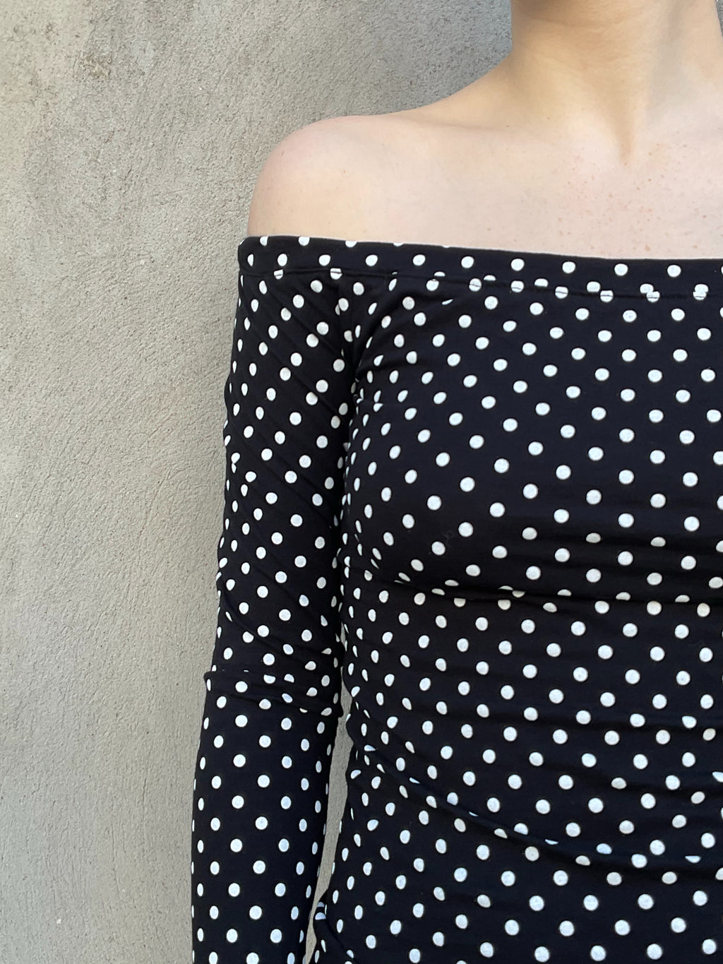 Uma Top — Off-Shoulder black with dots