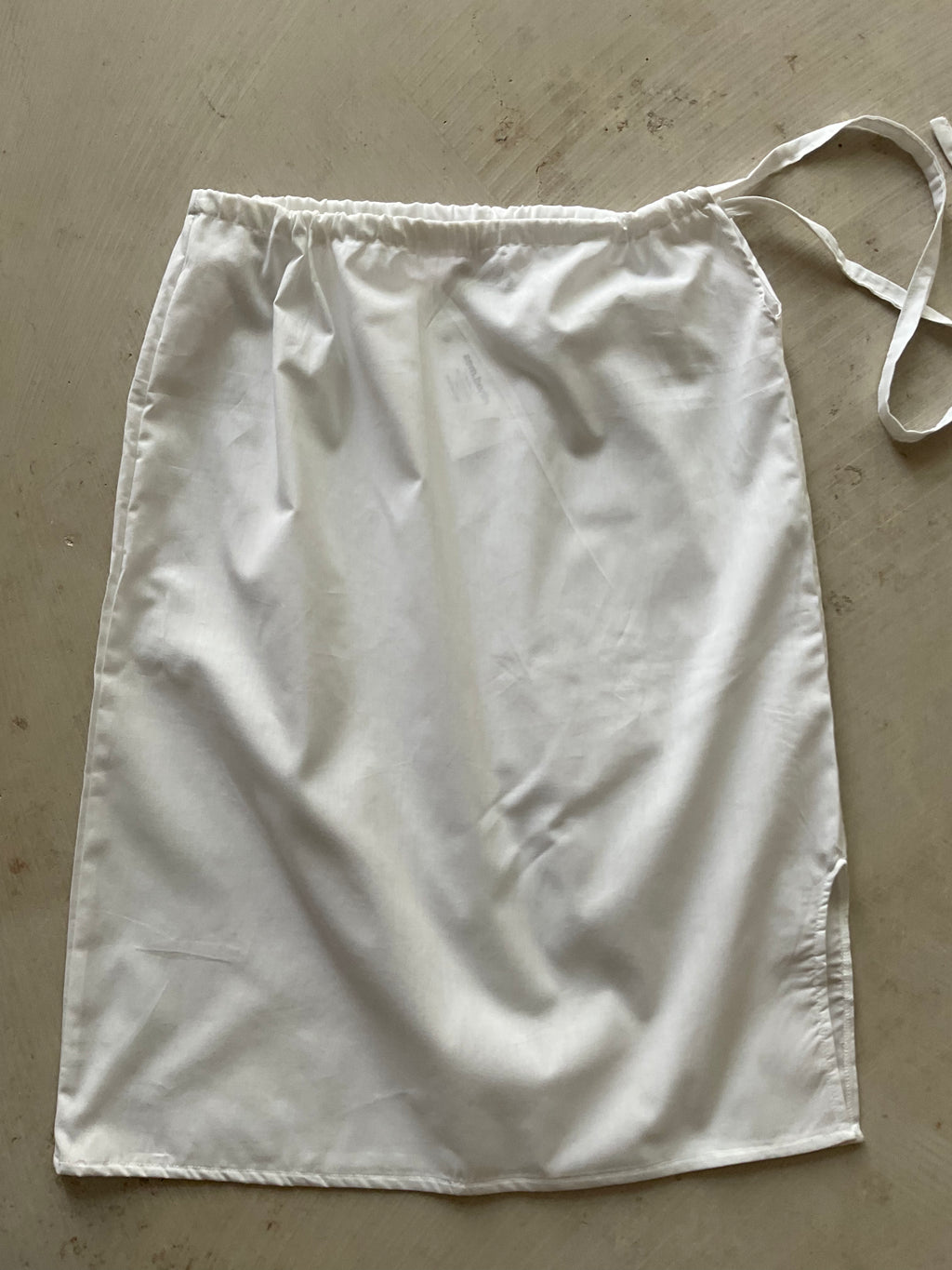 Lotta Cotton Midi Skirt –/ White