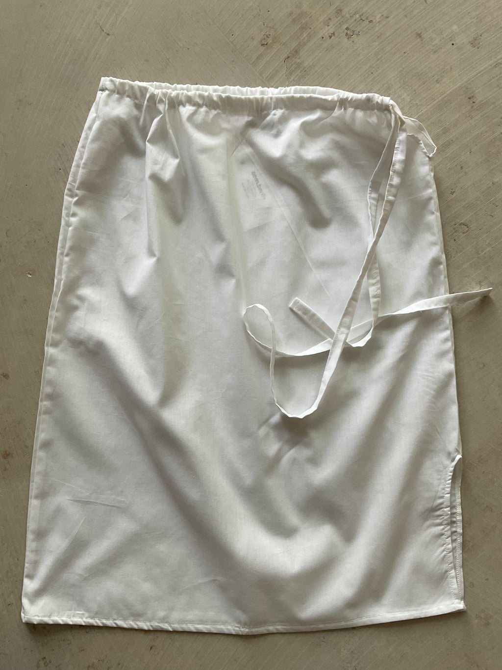 Lotta Cotton Midi Skirt –/ White