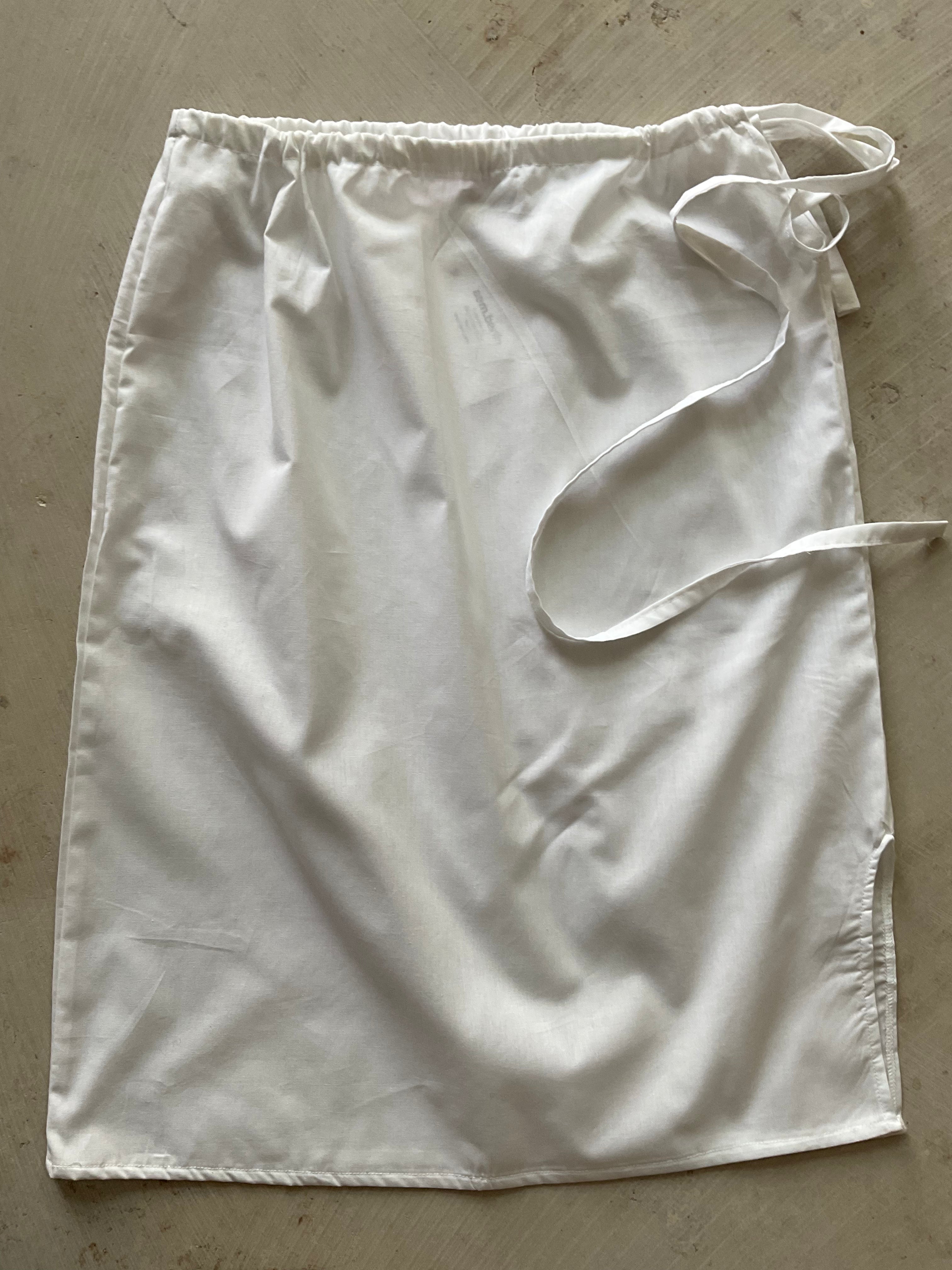 Lotta Cotton Midi Skirt –/ White