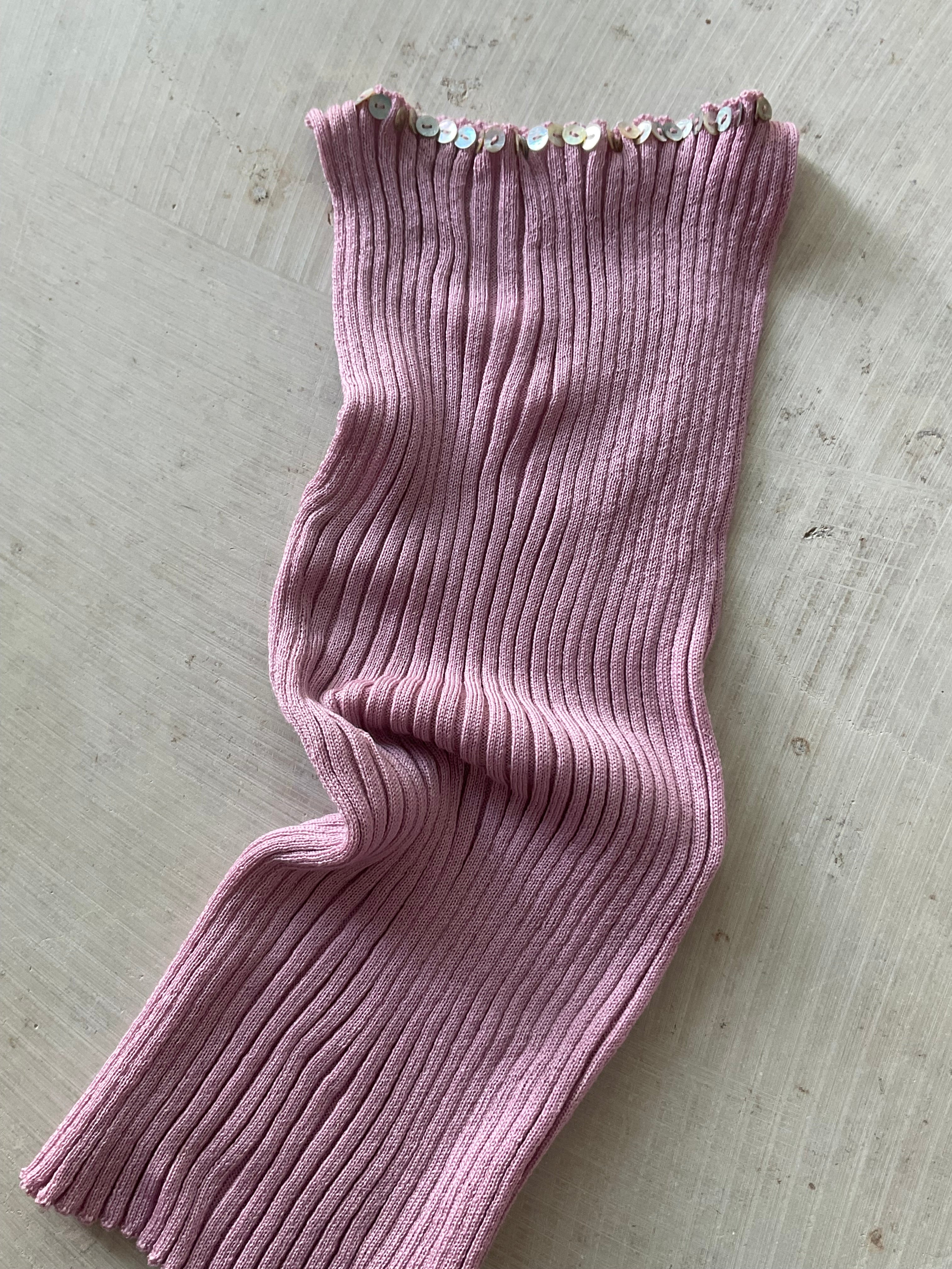 Merino Ribb Top with Pearl Button boat neck pink