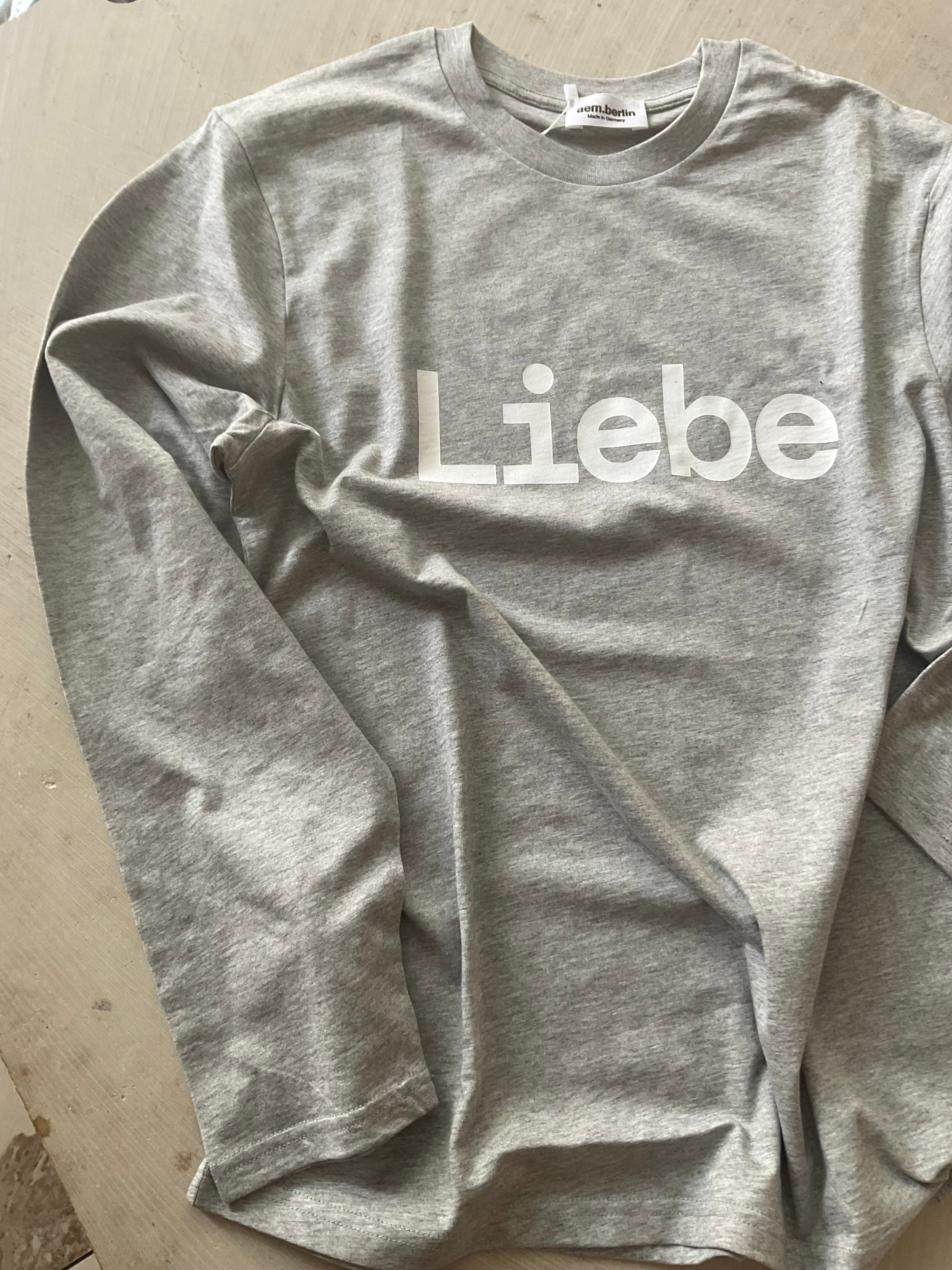 Liebe Long Sleeve – Organic Cotton grey with white letters