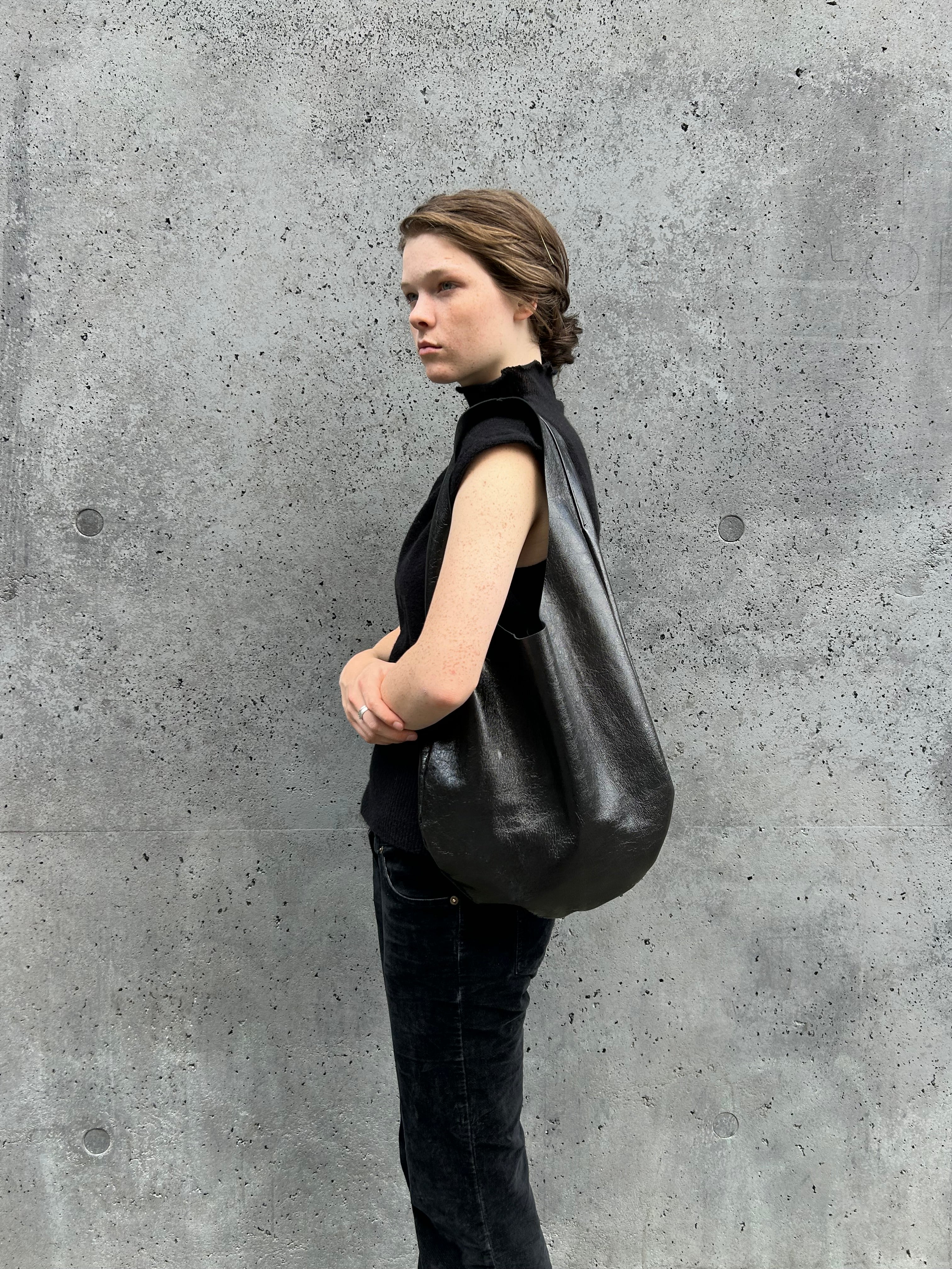 Leather Hobo Vera Black