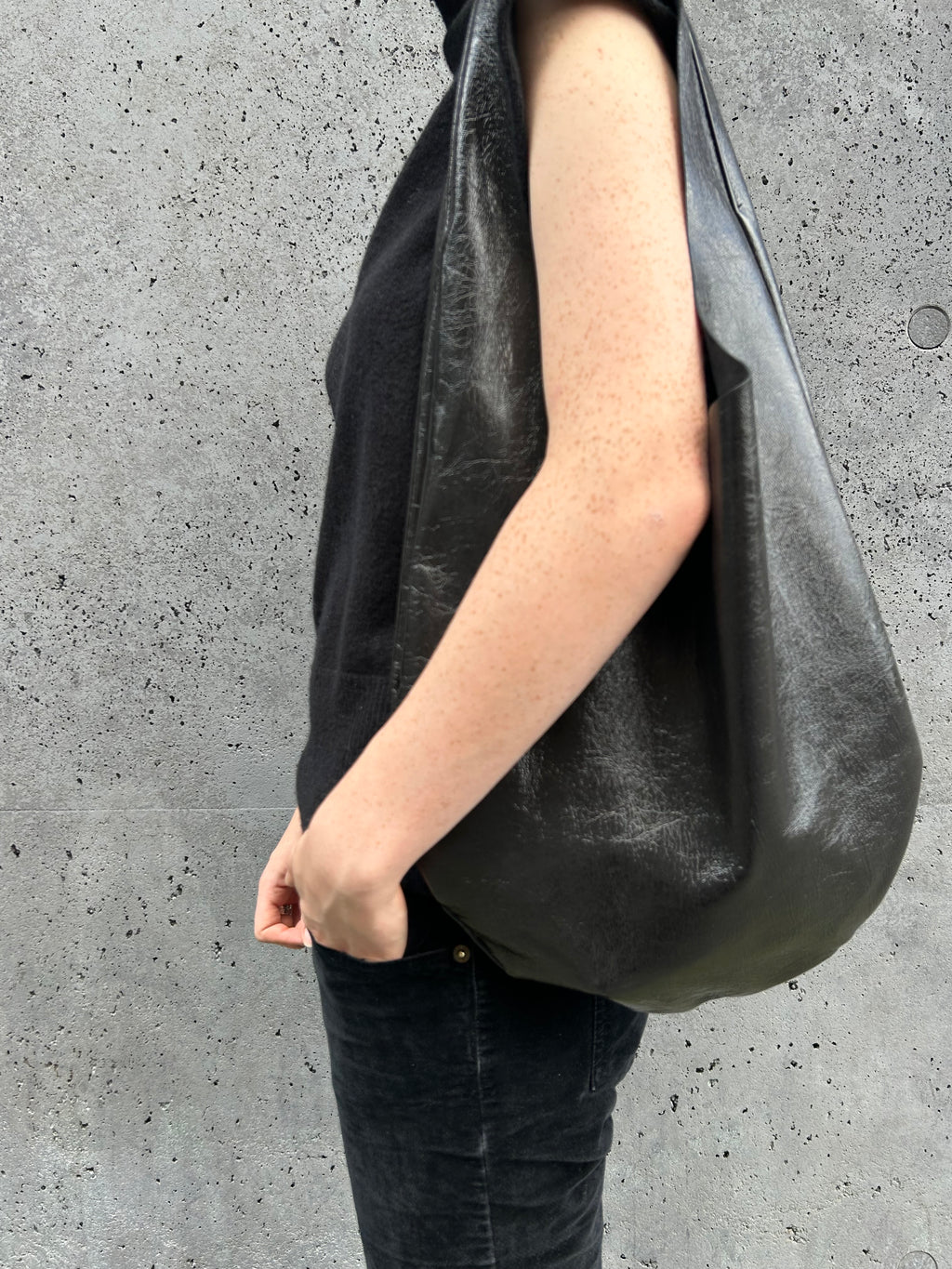 Leather Hobo Vera Black