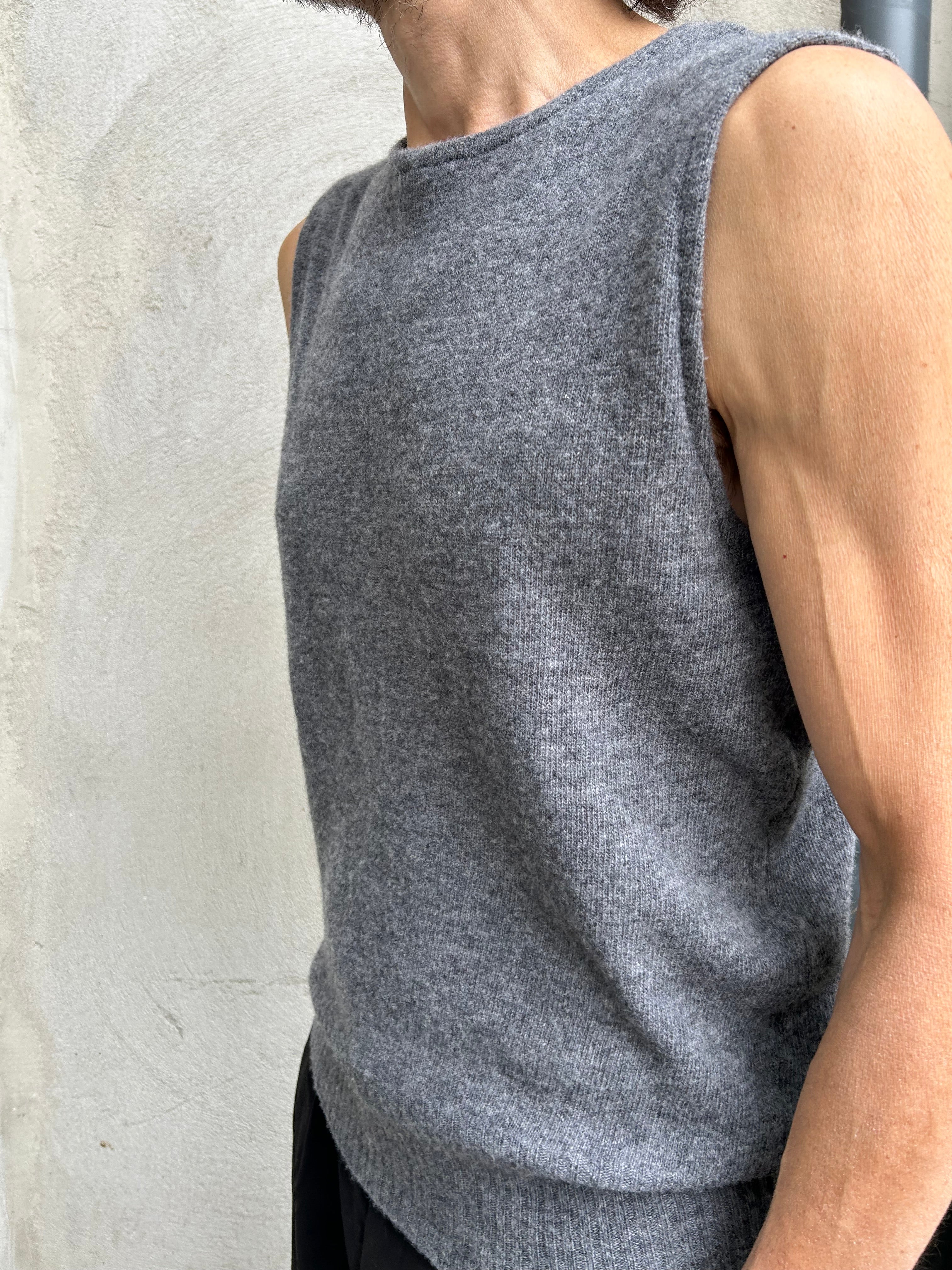 Frank – Baby Merino Knit Top grey