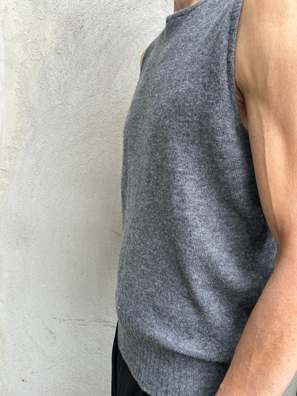 Frank – Baby Merino Knit Top grey