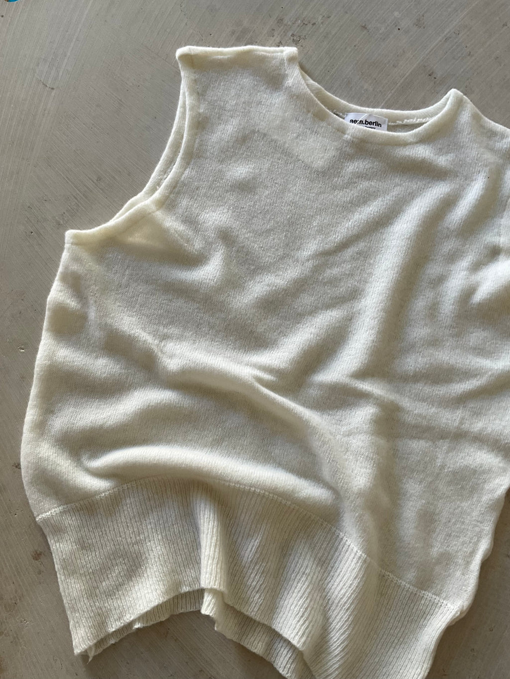 Frank – Baby Merino Knit Top off white