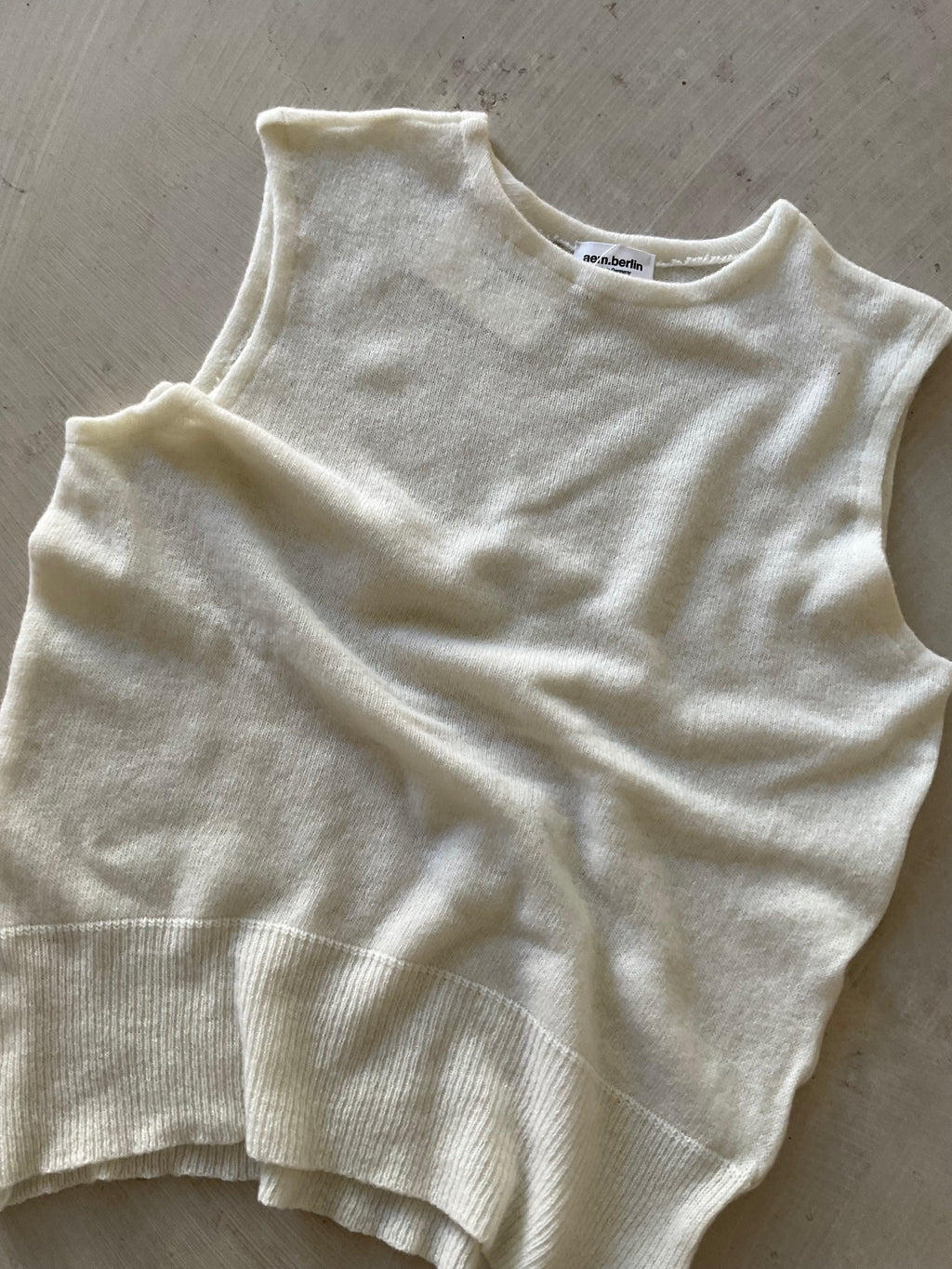 Frank – Baby Merino Knit Top off white
