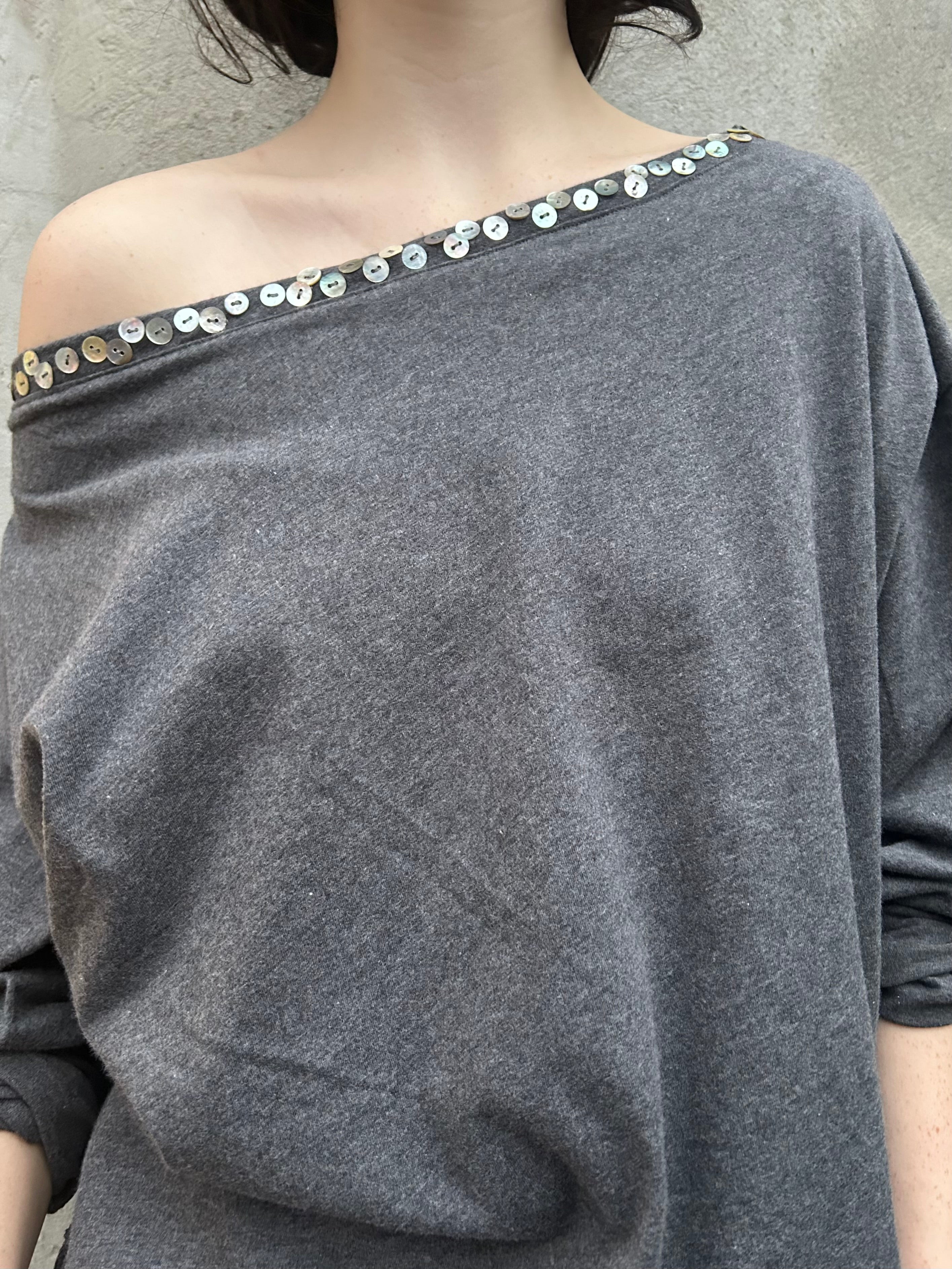 Women’s Off-Shoulder Tshirt – Loose Fit – Cotton Jersey Fiona