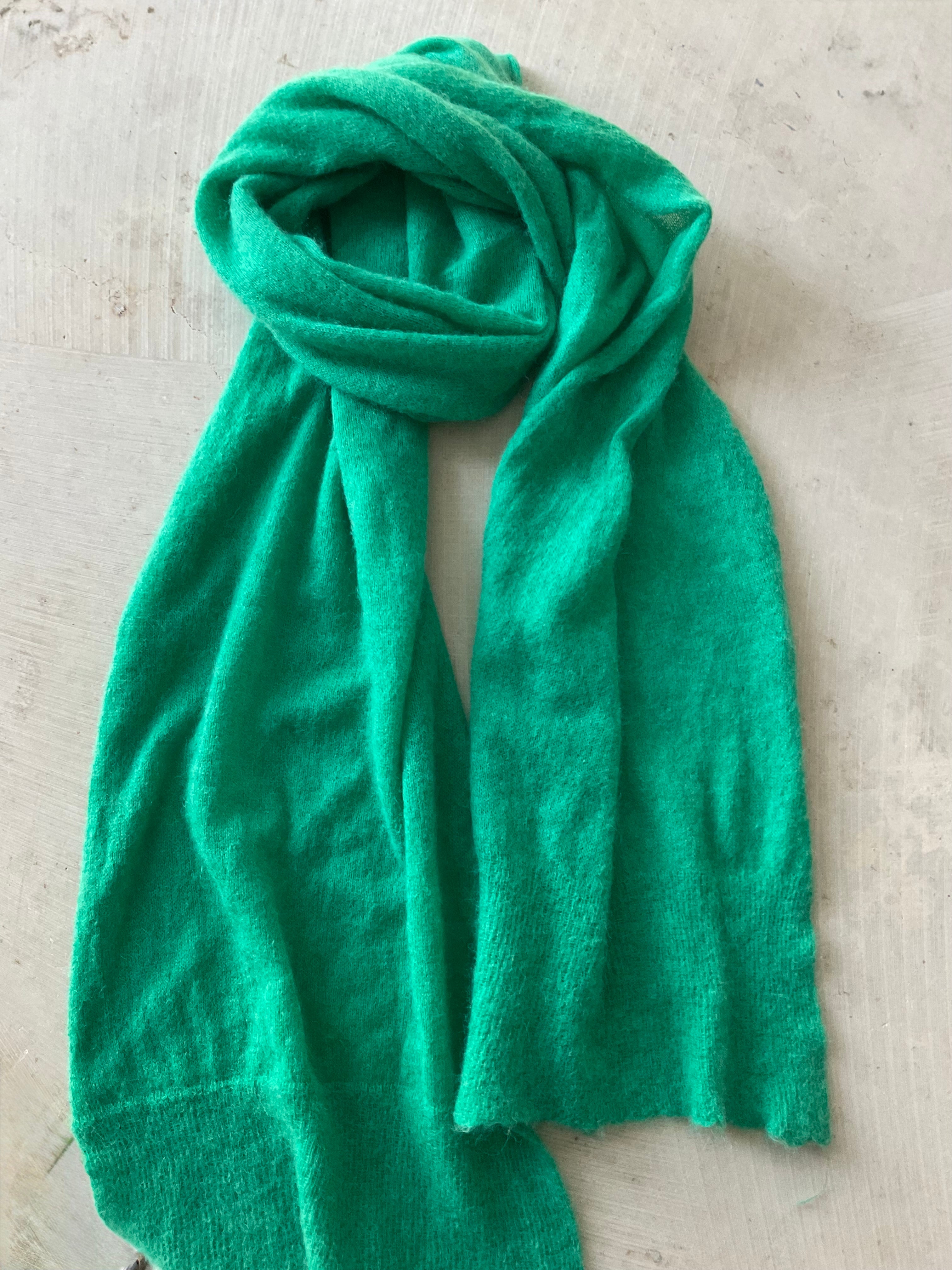 Alpaca Scarf Green – Pre-Order