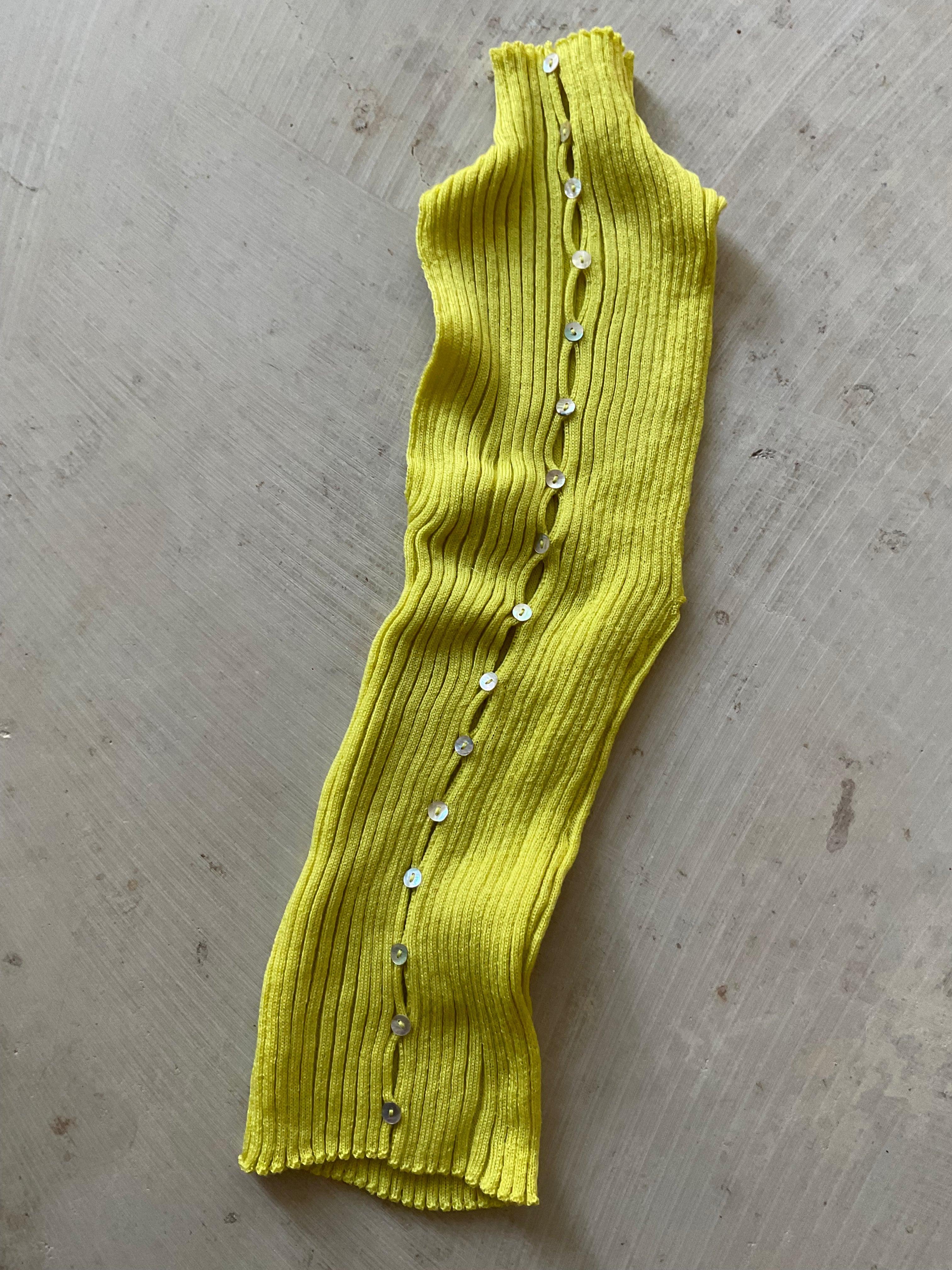 Merino Rib Top with Pearl Buttons high neck lime yellow