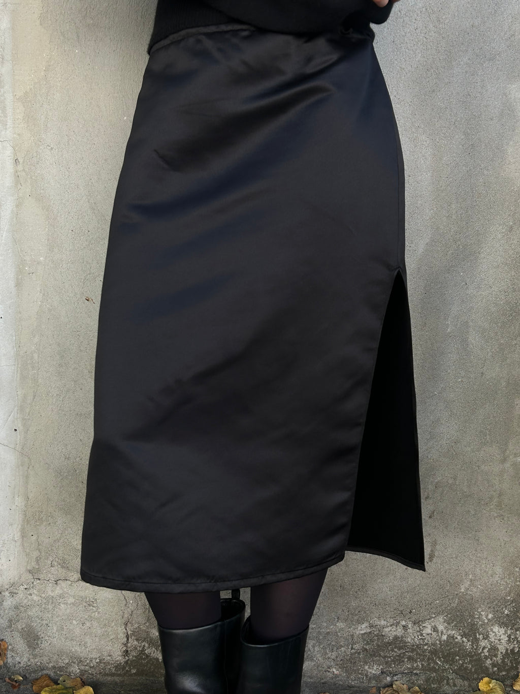 Lotta Black Satin Skirt