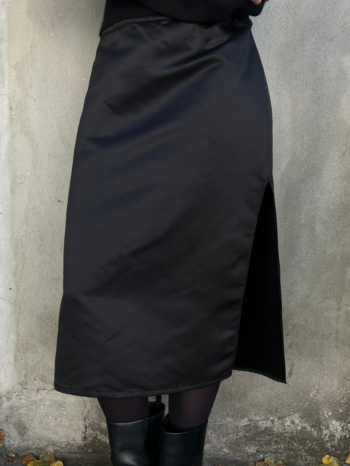 Lotta Black Satin Skirt