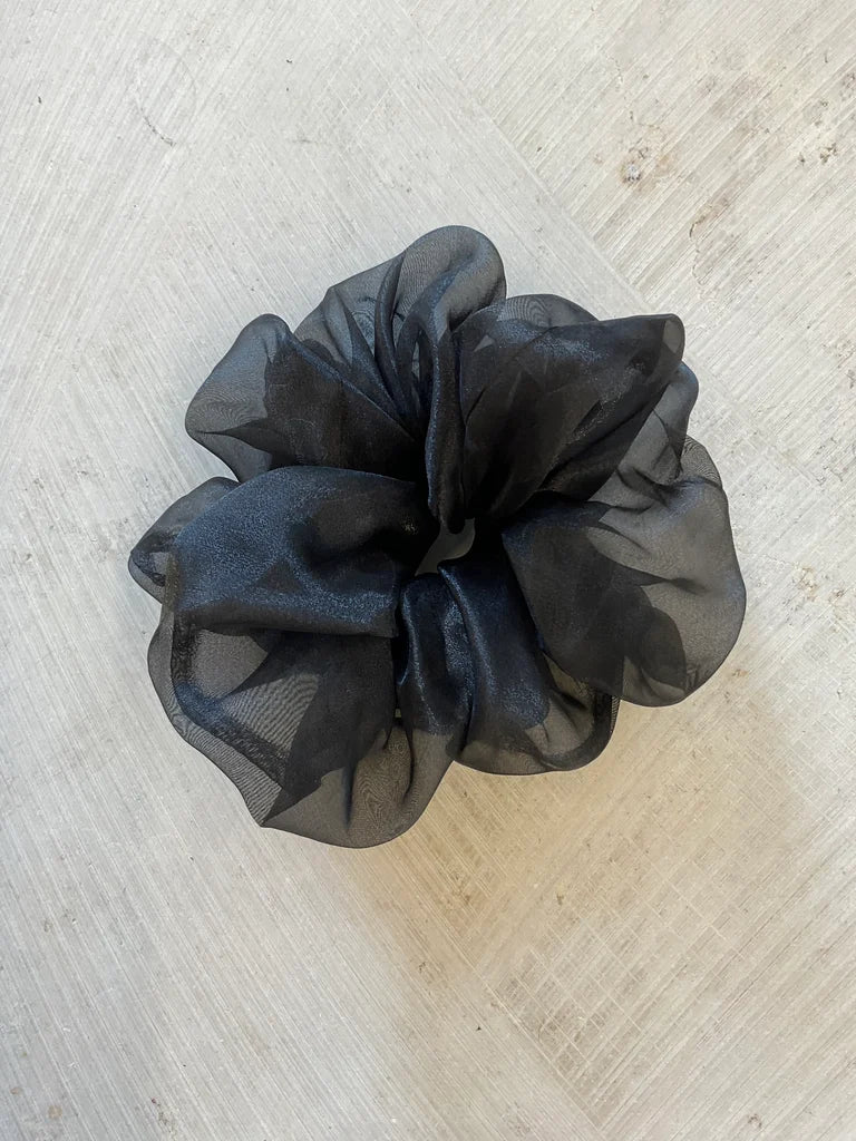 Organza Scrunchie – Handmade in Berlin black
