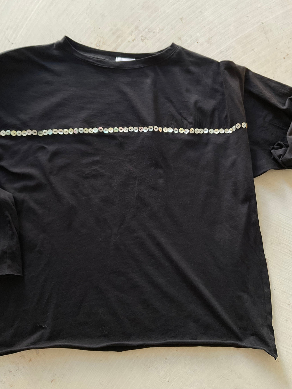 ROMY BUTTON TOP black