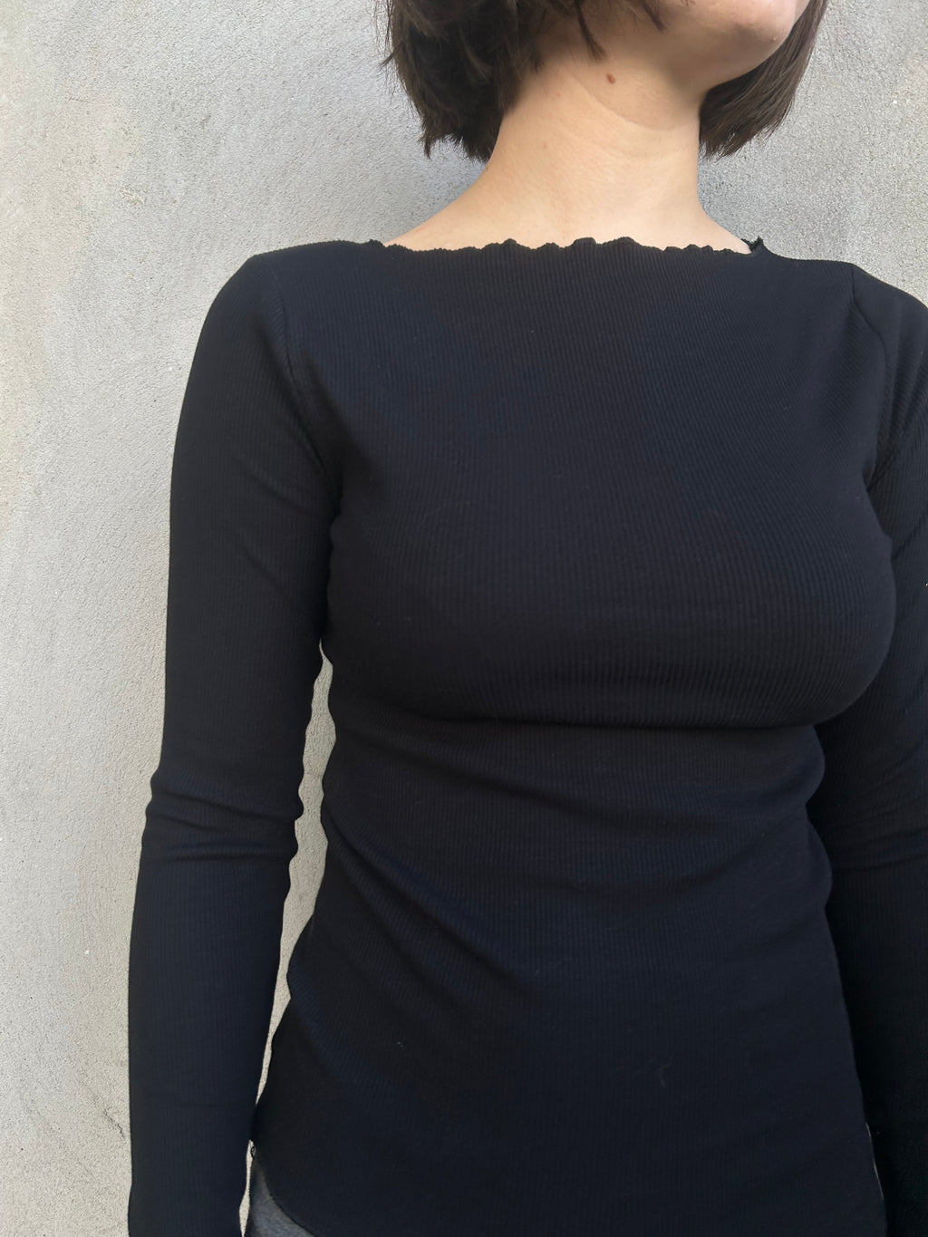 Anais Ribbed Cotton Long Sleeve Top – Black