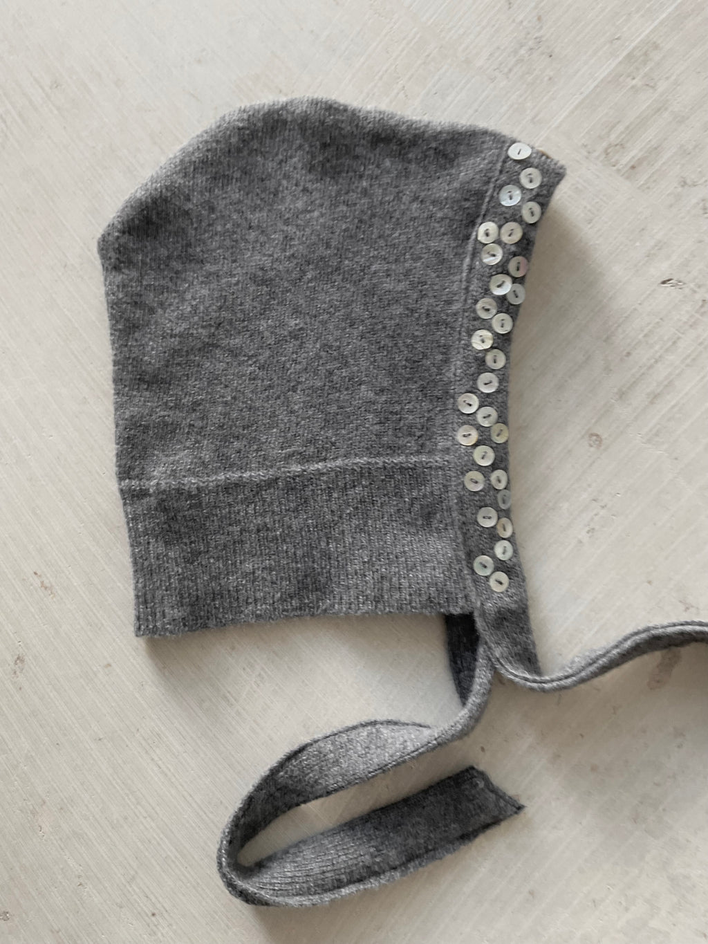 Merino Wool Bonnet with Mother-of-Pearl Buttons – Handmade in Berlin Grey