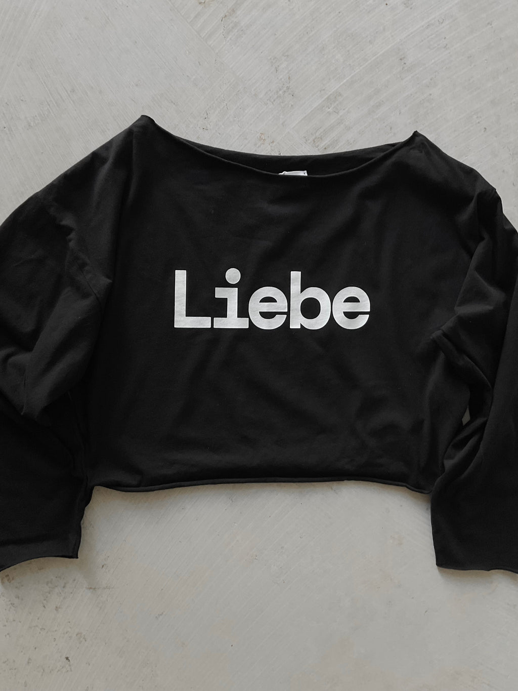 Jane — Liebe Long Sleeve Top  crop black