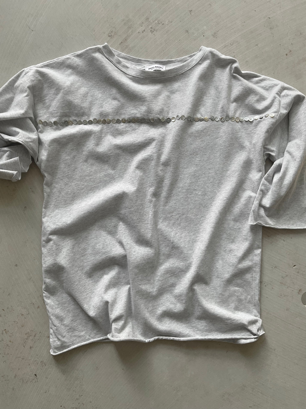 ROMY BUTTON TOP grey