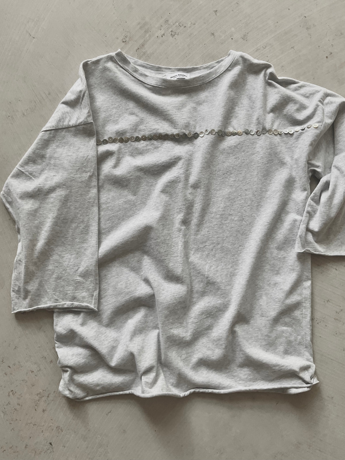 ROMY BUTTON TOP grey