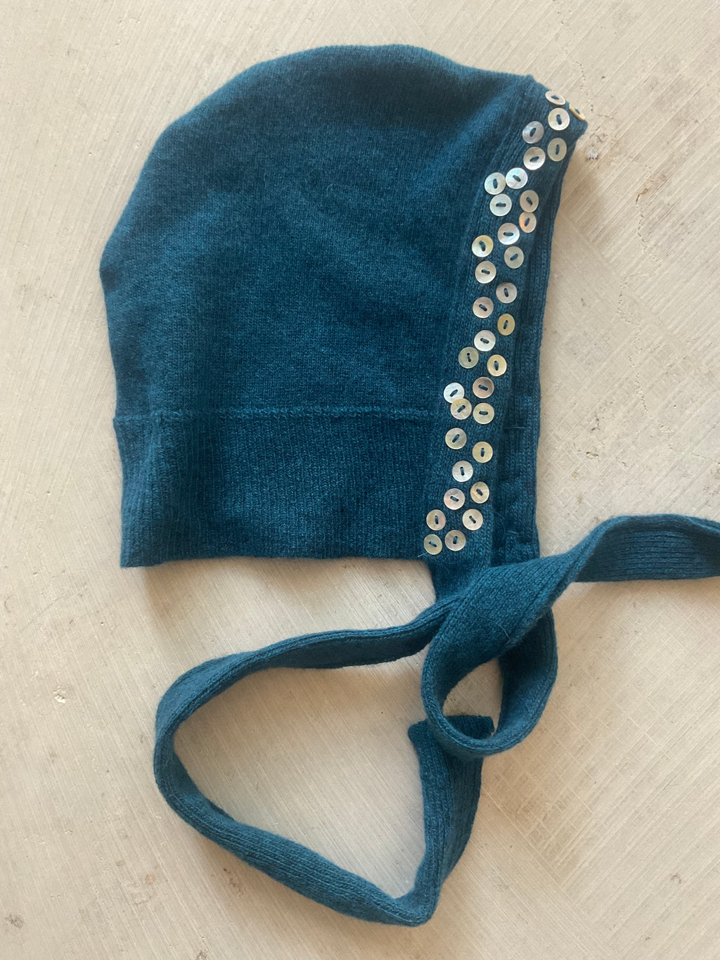 Merino Wool Bonnet with Mother-of-Pearl Buttons – Handmade in Berlin Blue