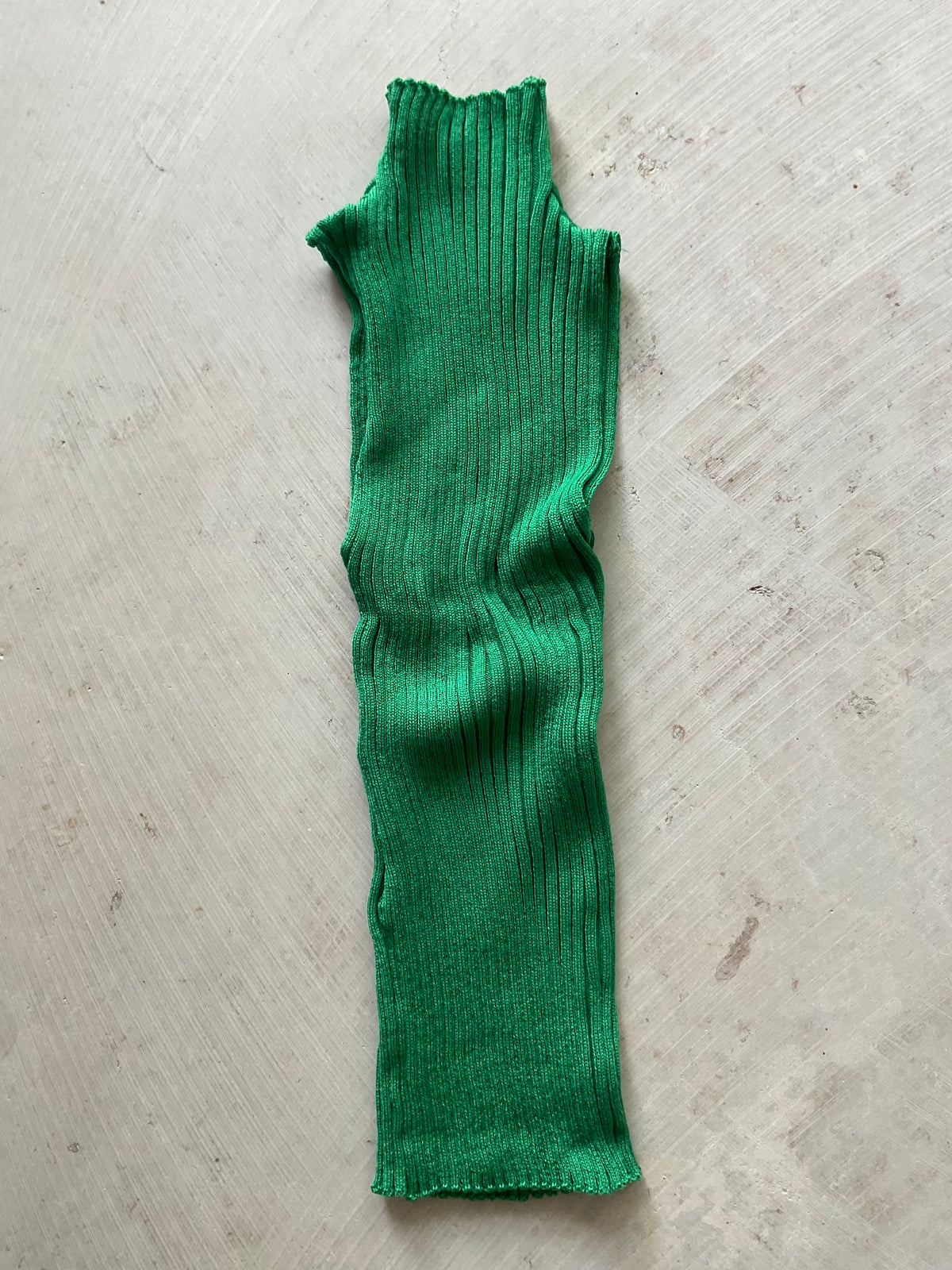 Merino Knitted Rib Top – Handmade in Berlin green