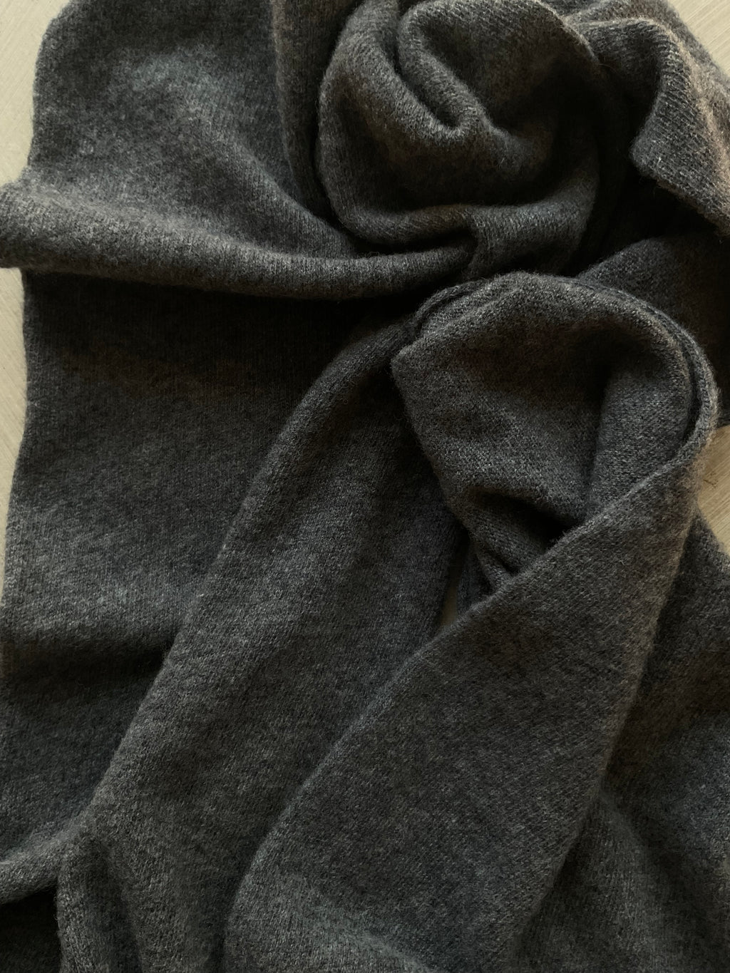 Merino Scarf with Mother-of-Pearl Buttons – Pre-Order GREY