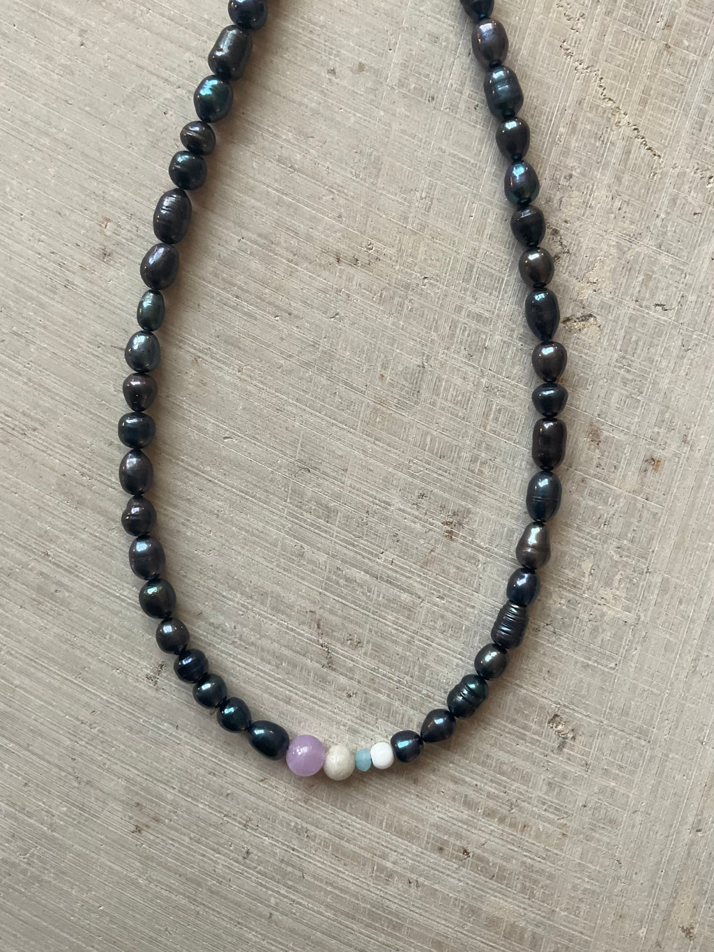 Freshwater Pearl Necklace – One of a Kind no 09
