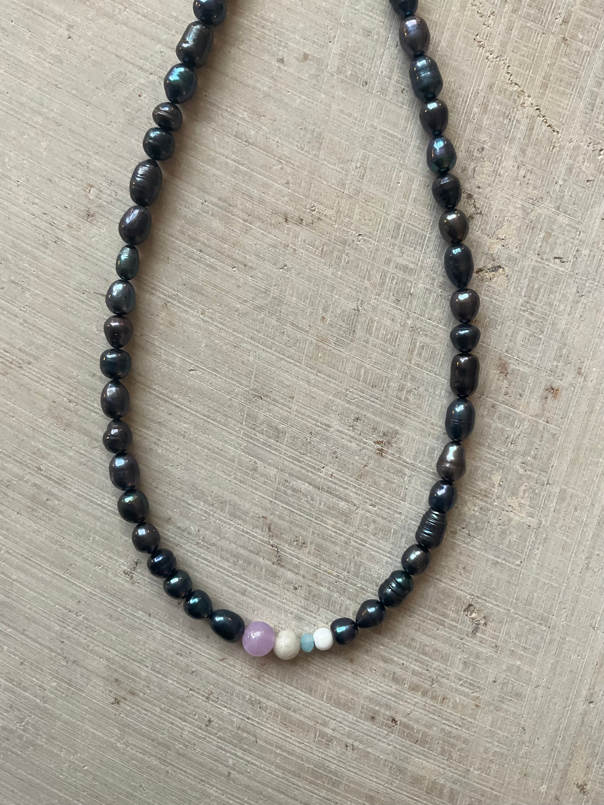 Freshwater Pearl Necklace – One of a Kind no 09