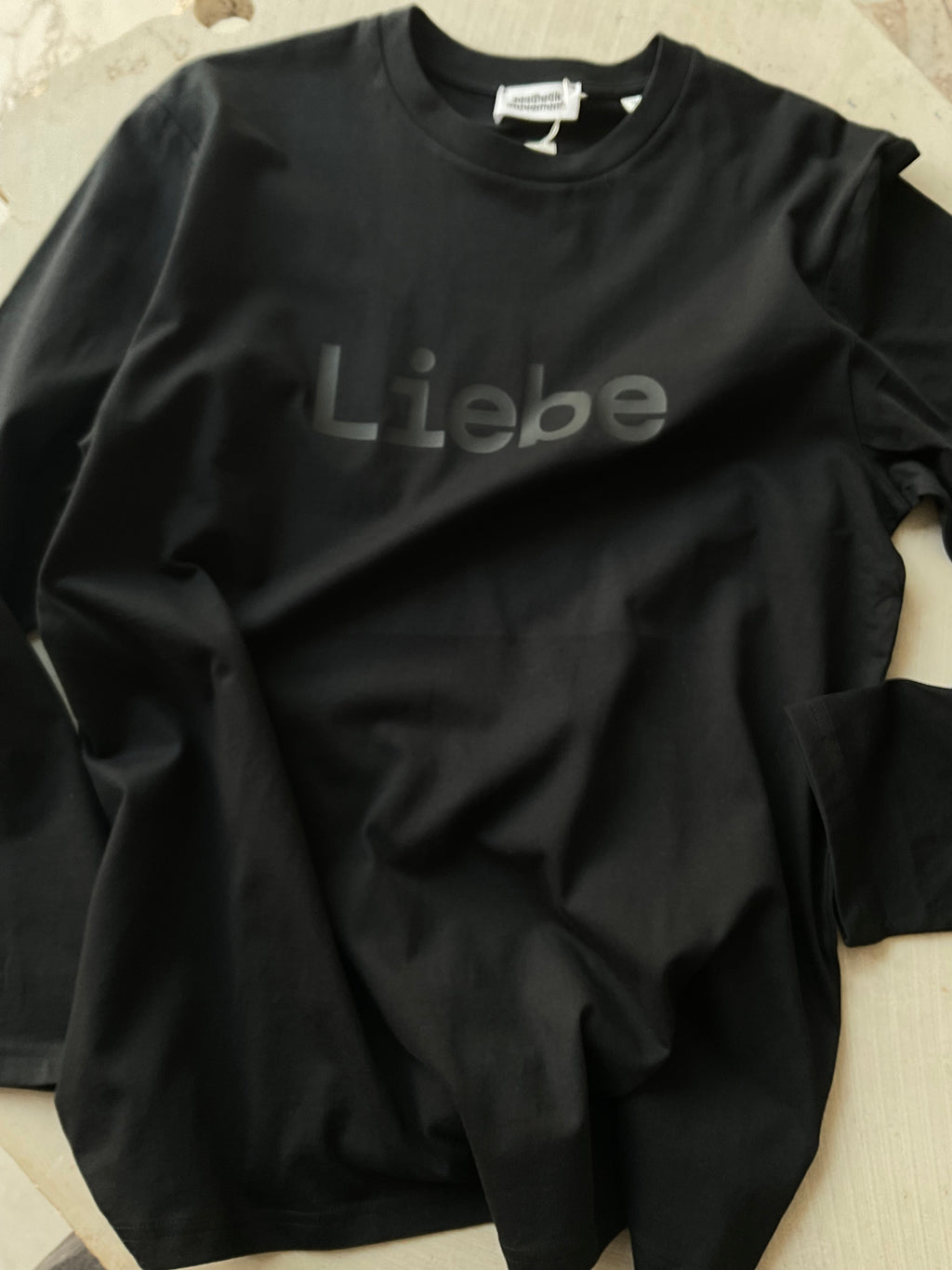 Liebe Long Sleeve – organic cotton black with black letters