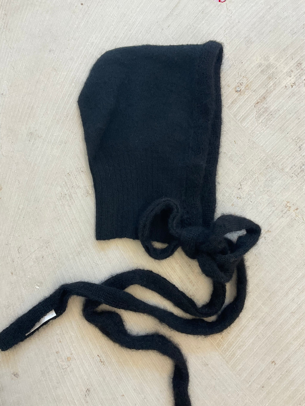 Merino Wool Bonnet with Mother-Handmade in Berlin