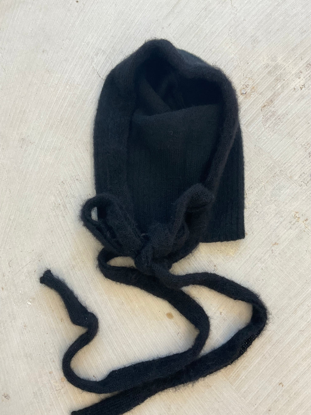 Merino Wool Bonnet with Mother-Handmade in Berlin